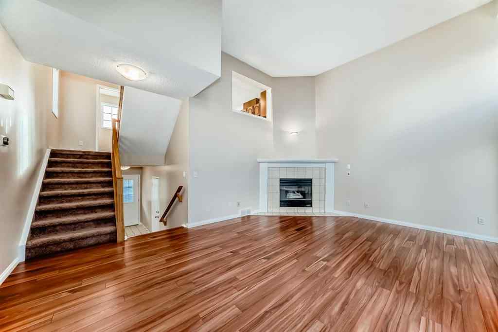 MLS® A2262655 - 17 Kingsland Court SW in Kingsland Calgary, Residential