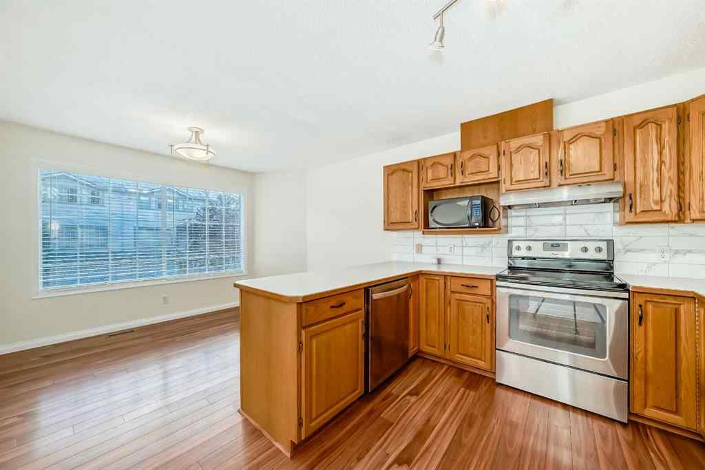 MLS® A2262655 - 17 Kingsland Court SW in Kingsland Calgary, Residential