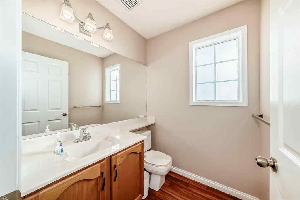 MLS® A2262655 - 17 Kingsland Court SW in Kingsland Calgary, Residential