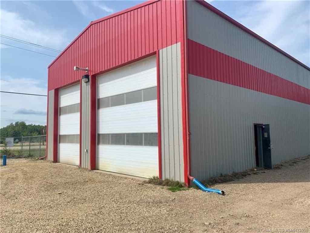 MLS® A2262659 - 3 Van Der Horn Way  in Blindman Industrial Park Rural Red Deer County, Commercial