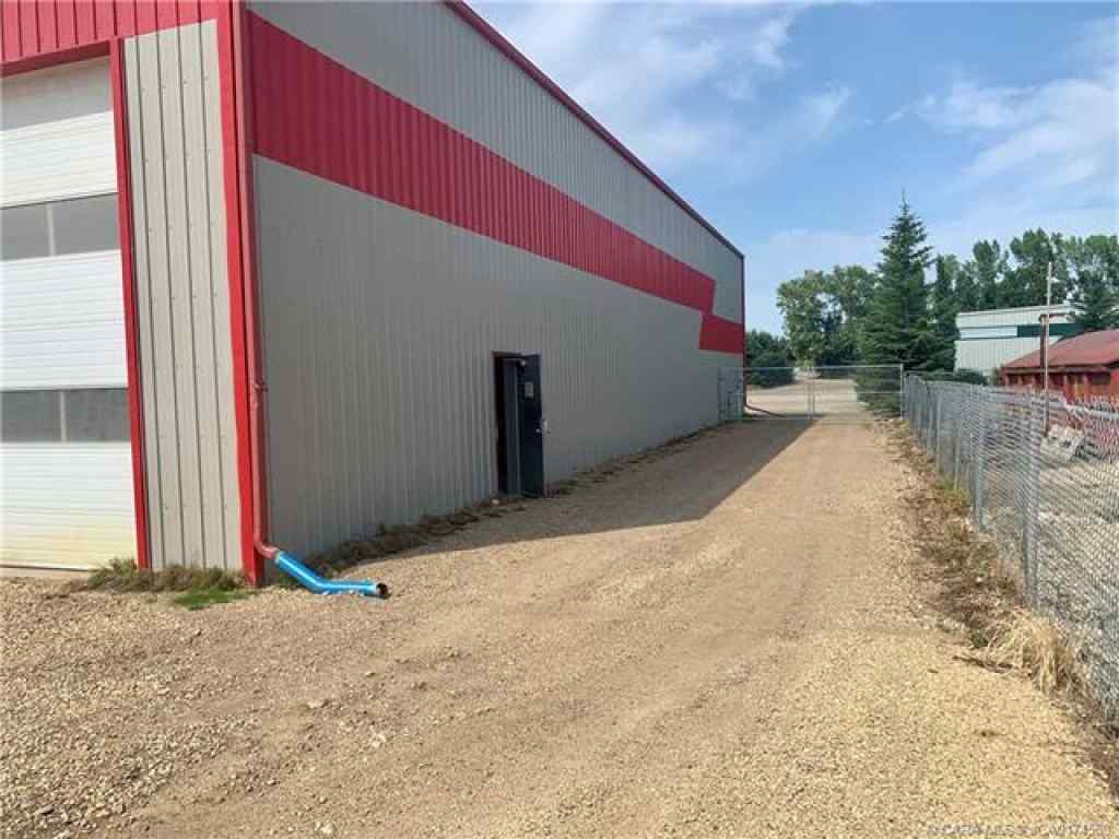 MLS® A2262659 - 3 Van Der Horn Way  in Blindman Industrial Park Rural Red Deer County, Commercial