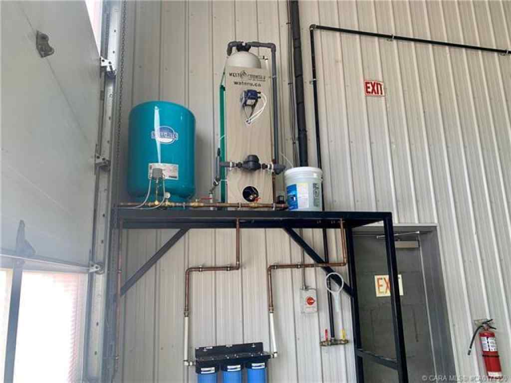 MLS® A2262659 - 3 Van Der Horn Way  in Blindman Industrial Park Rural Red Deer County, Commercial