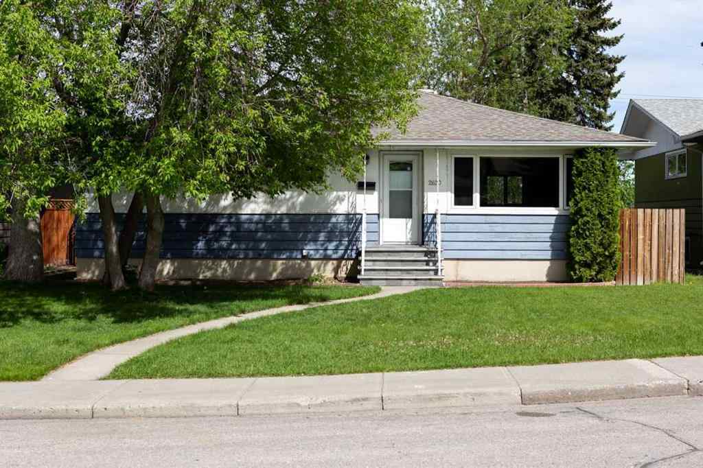 MLS® A2262662 - 2620 38 Street SW in Glendale Calgary, Residential