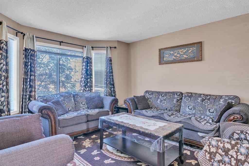 MLS® A2262664 - 18 Martinvalley Way NE in Martindale Calgary, Residential