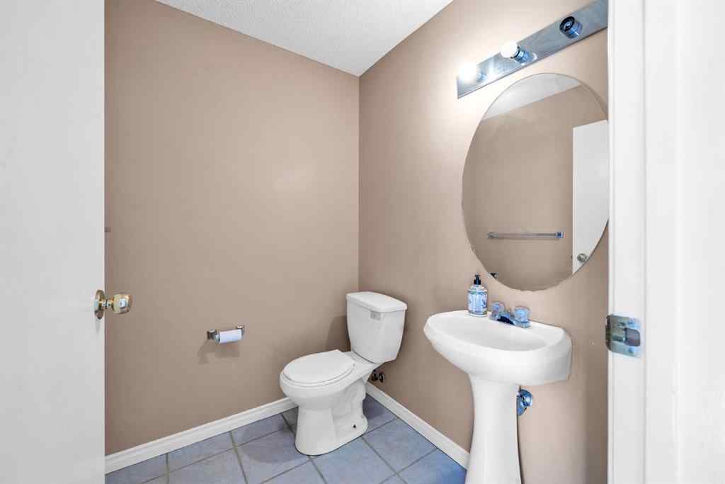 MLS® A2262664 - 18 Martinvalley Way NE in Martindale Calgary, Residential