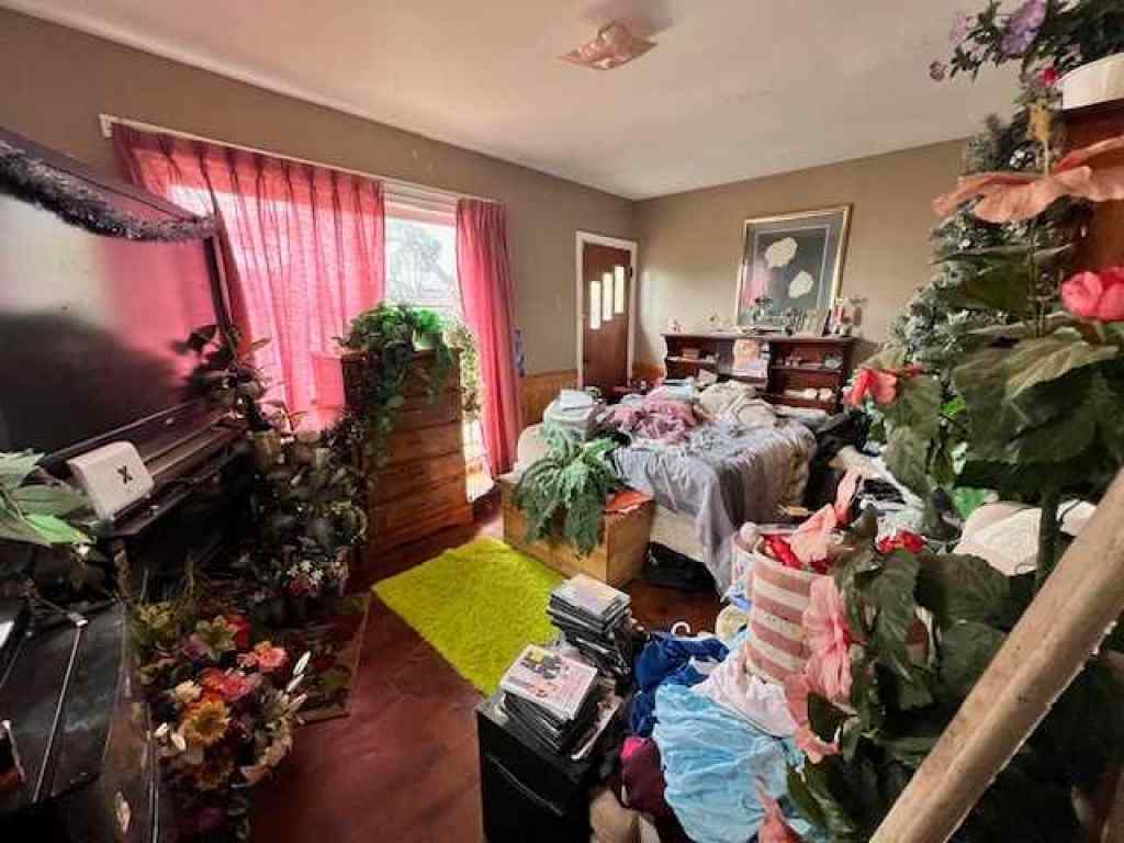 MLS® A2262675 - 12229 Twp Rd 484   in NONE Rural Beaver County, Residential