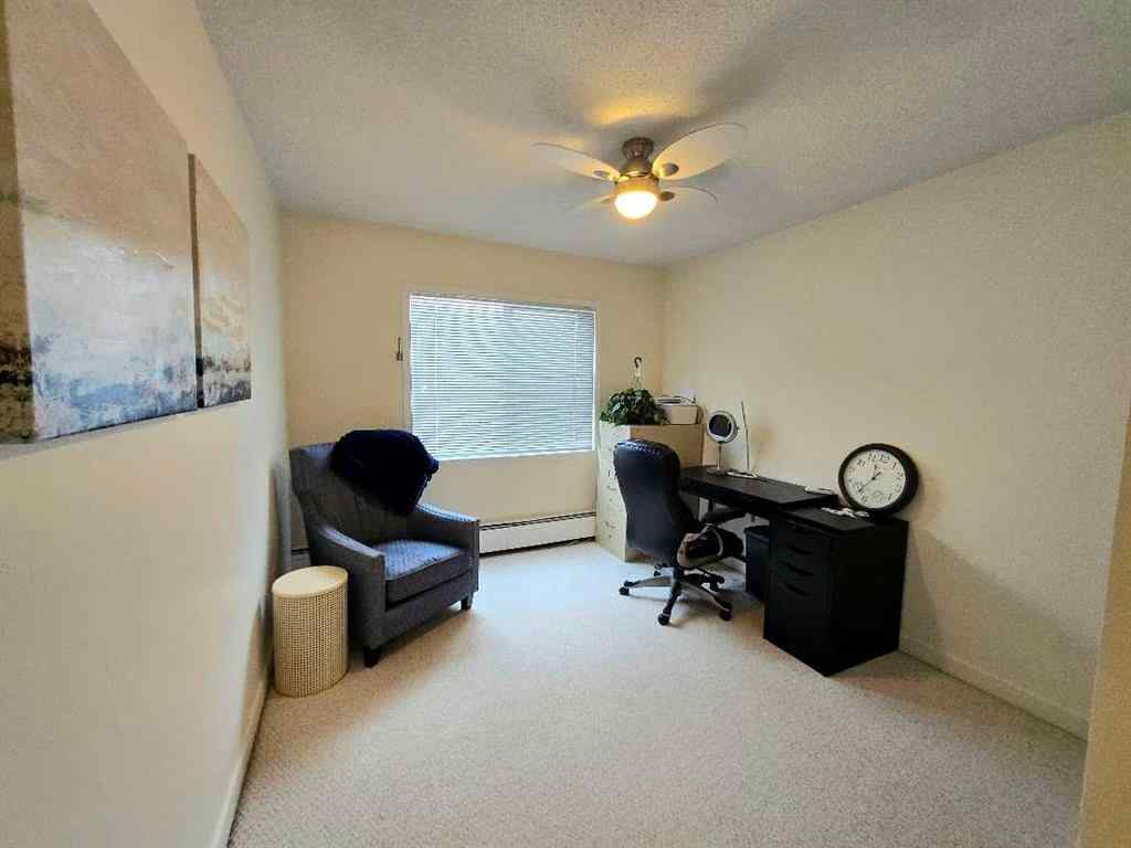 MLS® A2262682 - Unit #305 11455 41 Avenue NW in Royal Gardens_EDMO Edmonton, Residential