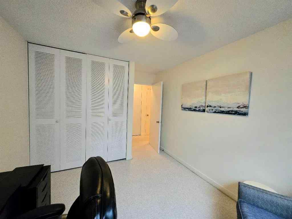 MLS® A2262682 - Unit #305 11455 41 Avenue NW in Royal Gardens_EDMO Edmonton, Residential