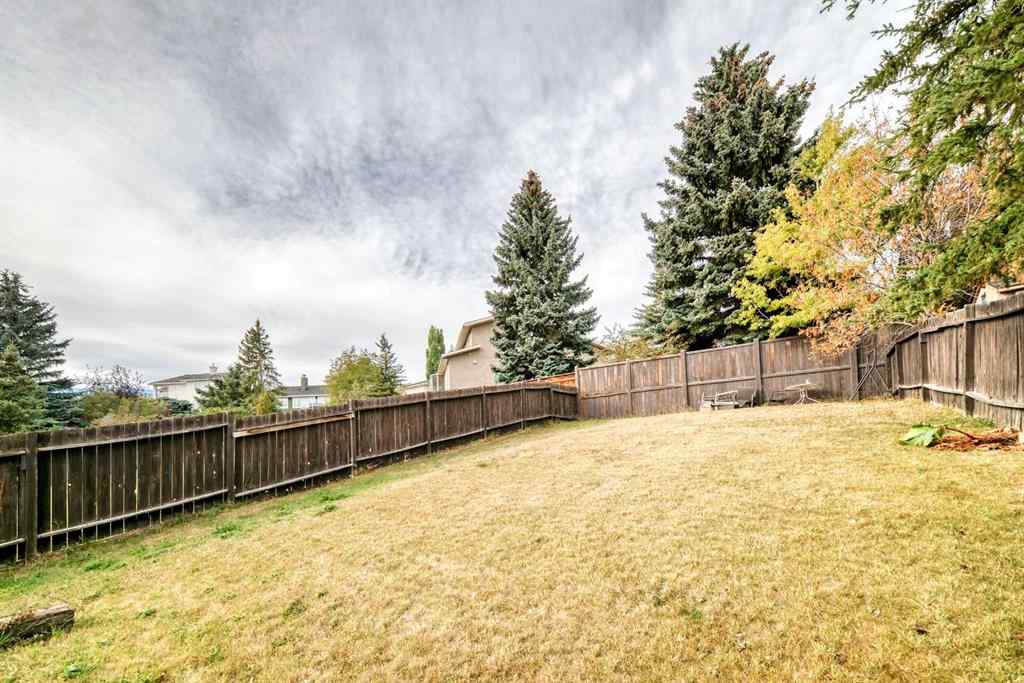 MLS® A2262683 - 8336 Silver Springs Road NW in Silver Springs Calgary, Residential