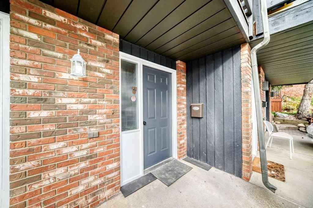 MLS® A2262683 - 8336 Silver Springs Road NW in Silver Springs Calgary, Residential