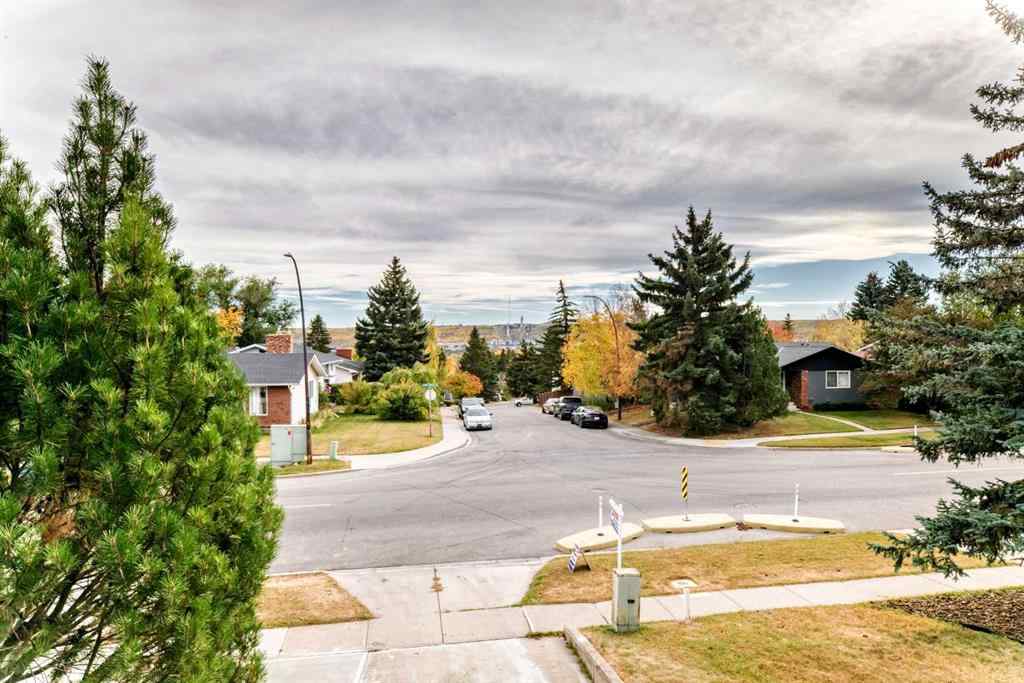 MLS® A2262683 - 8336 Silver Springs Road NW in Silver Springs Calgary, Residential