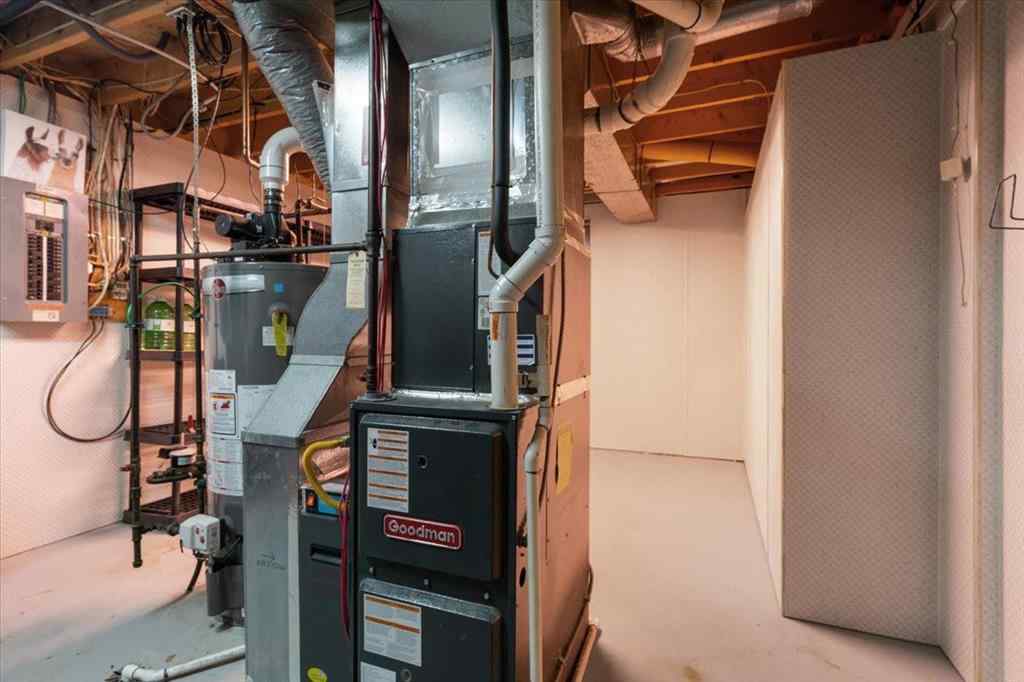 MLS® A2262685 - 9524 93 Avenue  in NONE Wembley, Residential