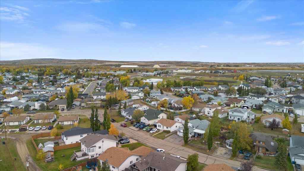 MLS® A2262685 - 9524 93 Avenue  in NONE Wembley, Residential