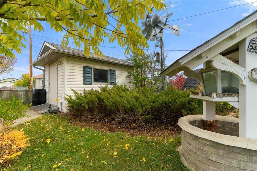 MLS® A2262685 - 9524 93 Avenue  in NONE Wembley, Residential