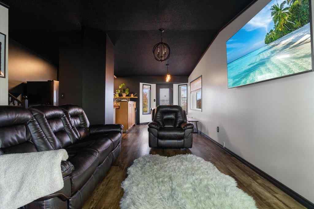 MLS® A2262685 - 9524 93 Avenue  in NONE Wembley, Residential