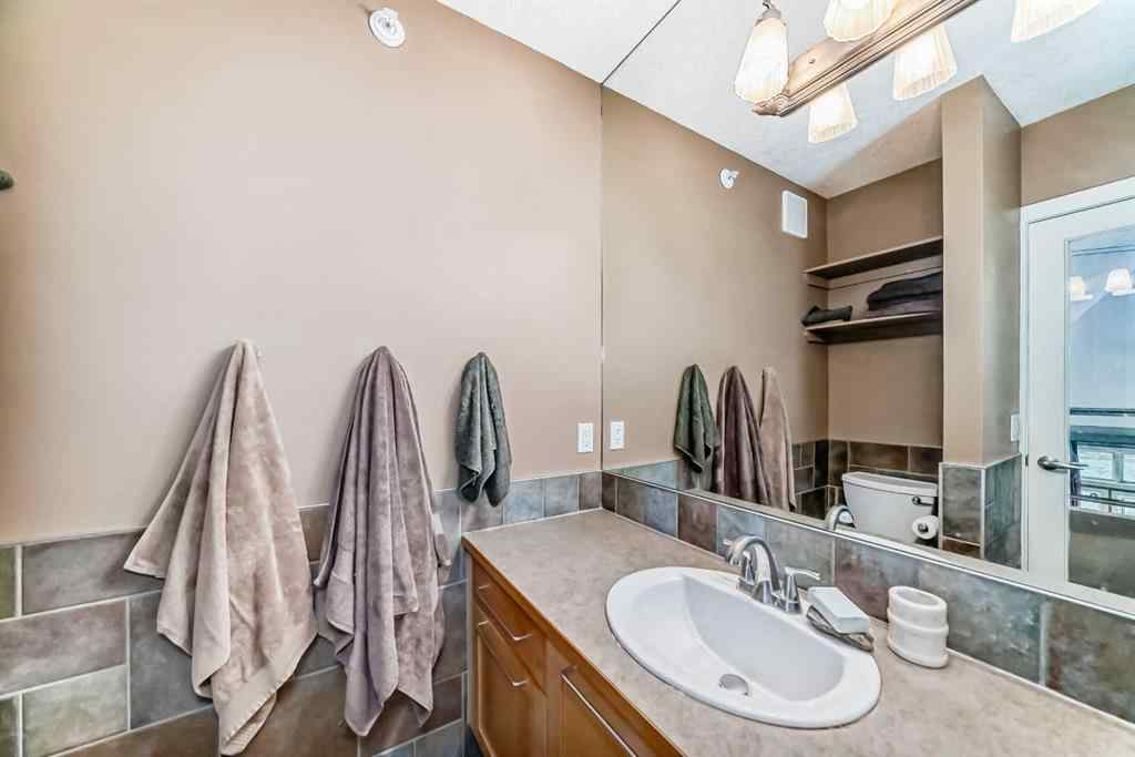 MLS® A2262687 - Unit #206 1505 27 Avenue SW in South Calgary Calgary, Residential