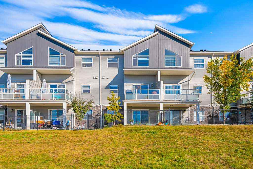 MLS® A2262691 - 508 Redstone View NE in Redstone Calgary, Residential