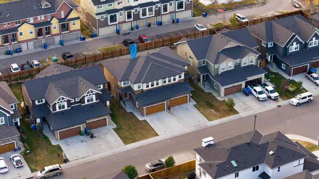 MLS® A2262693 - 243 Kinniburgh Road  in Kinniburgh North Chestermere, Residential