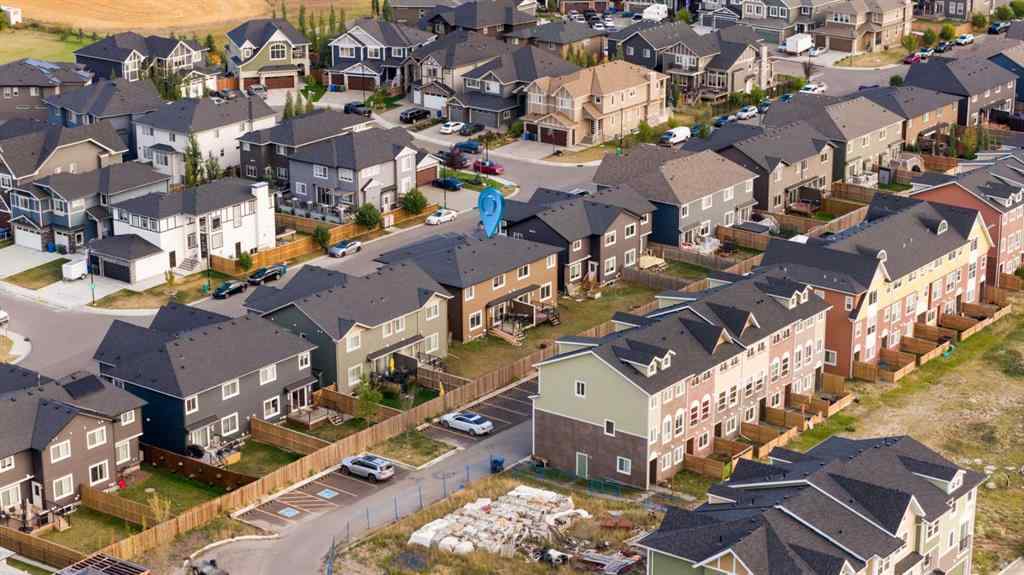 MLS® A2262693 - 243 Kinniburgh Road  in Kinniburgh North Chestermere, Residential