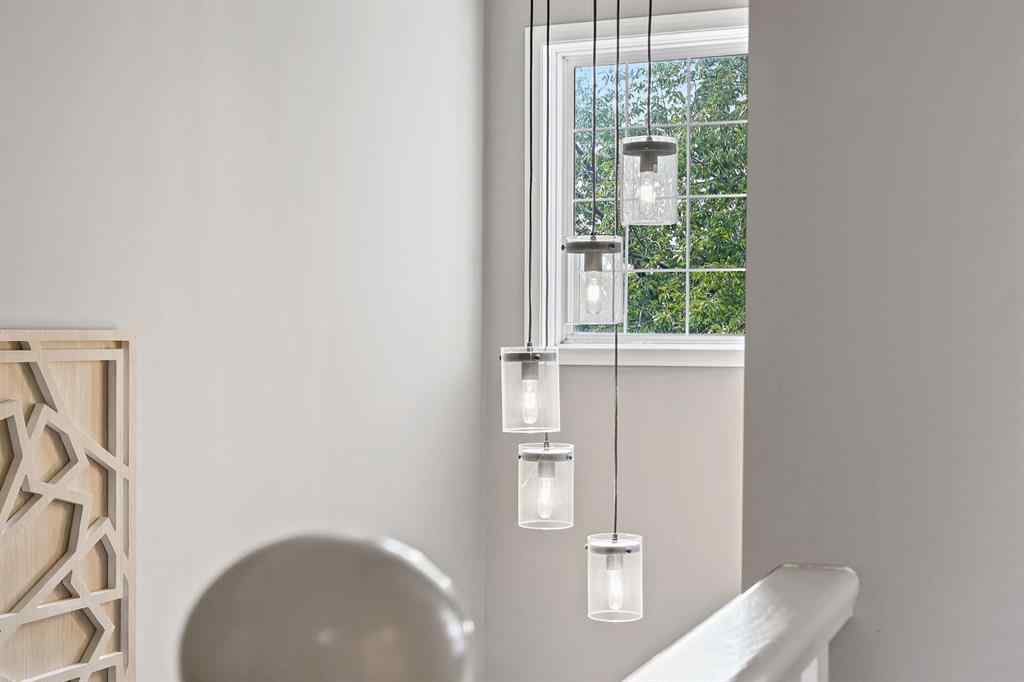 MLS® A2262695 - 82 Erin Grove SE in Erin Woods Calgary, Residential