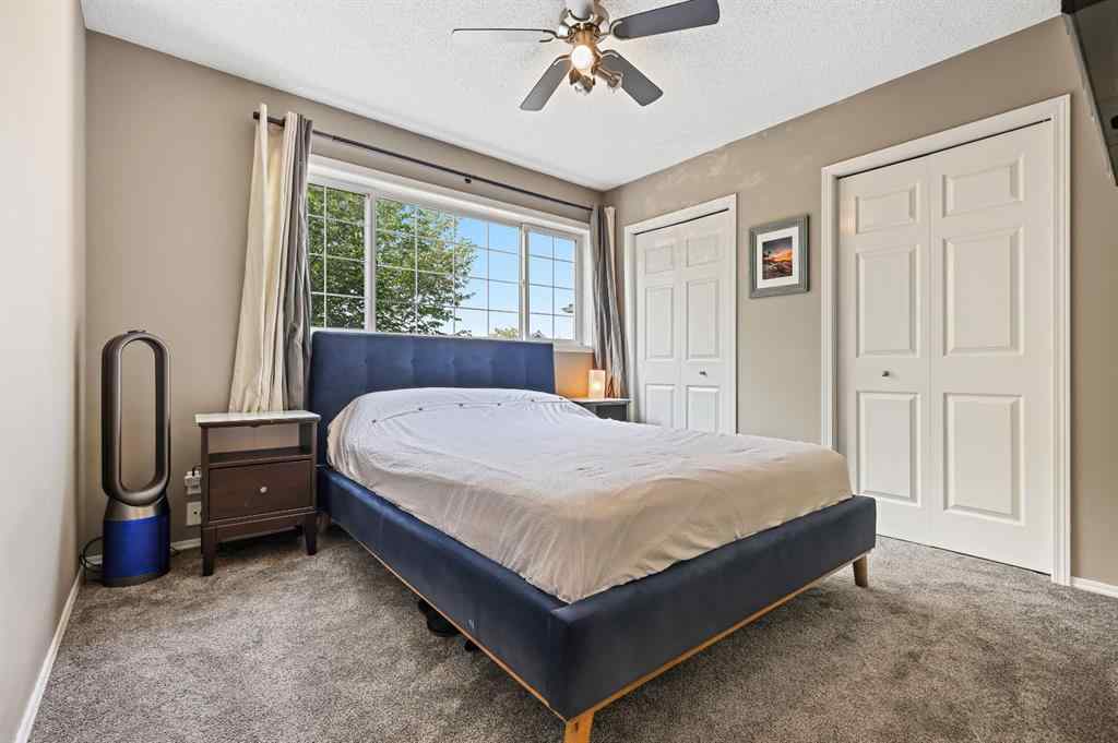 MLS® A2262695 - 82 Erin Grove SE in Erin Woods Calgary, Residential