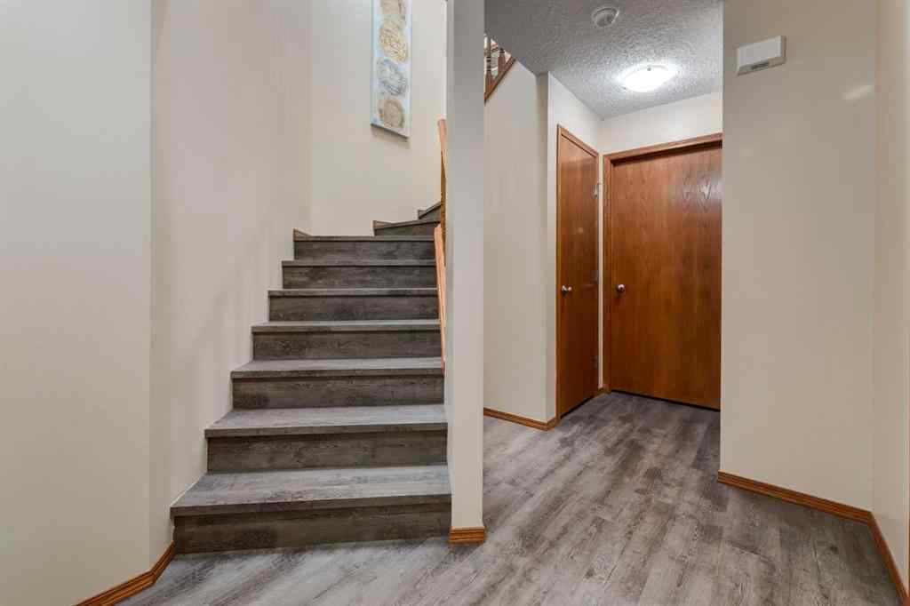 MLS® A2262696 - 258 Millview Gardens SW in Millrise Calgary, Residential