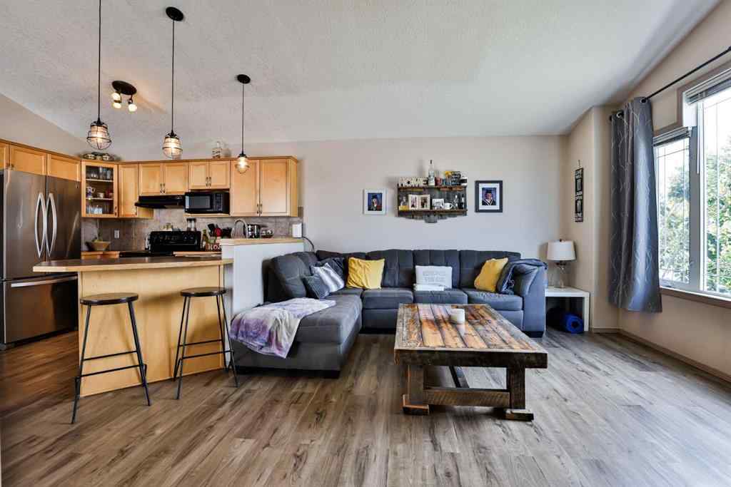 MLS® A2262700 - 16 Blackfoot Court W in Indian Battle Heights Lethbridge, Residential