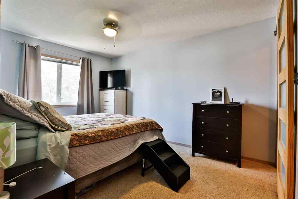 MLS® A2262700 - 16 Blackfoot Court W in Indian Battle Heights Lethbridge, Residential