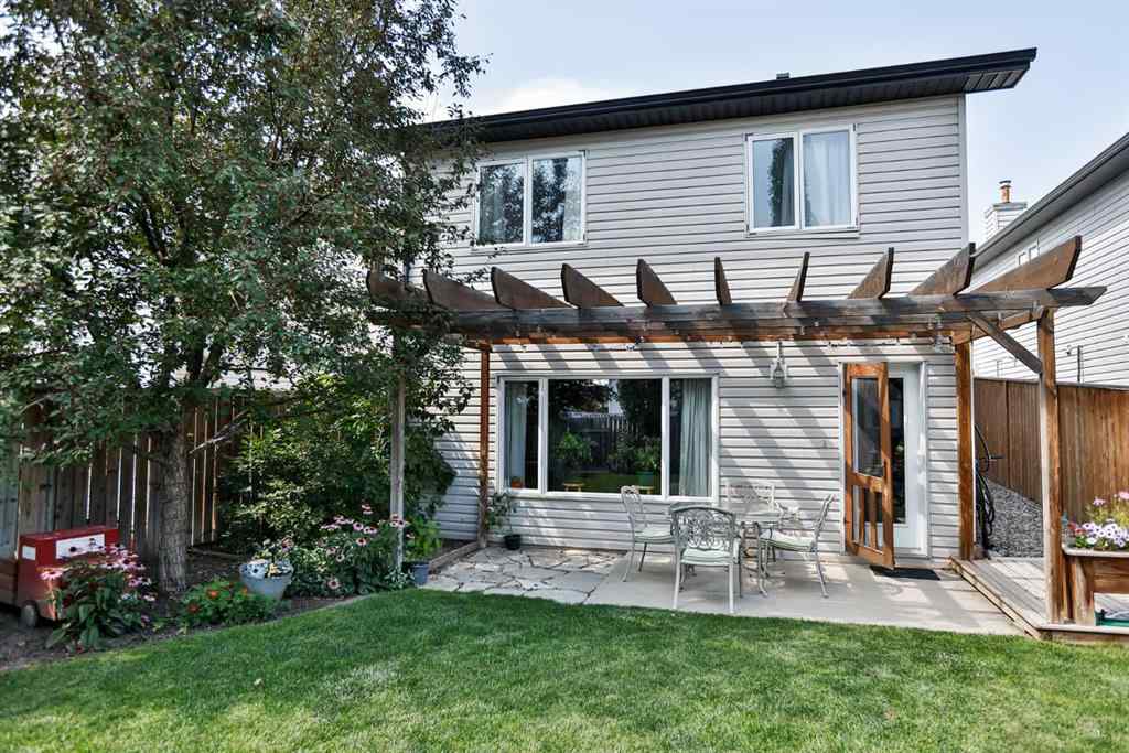 MLS® A2262700 - 16 Blackfoot Court W in Indian Battle Heights Lethbridge, Residential