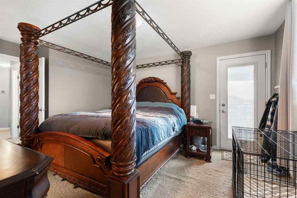 MLS® A2262701 - 404 Jesmond Place SW in NONE Redcliff, Residential