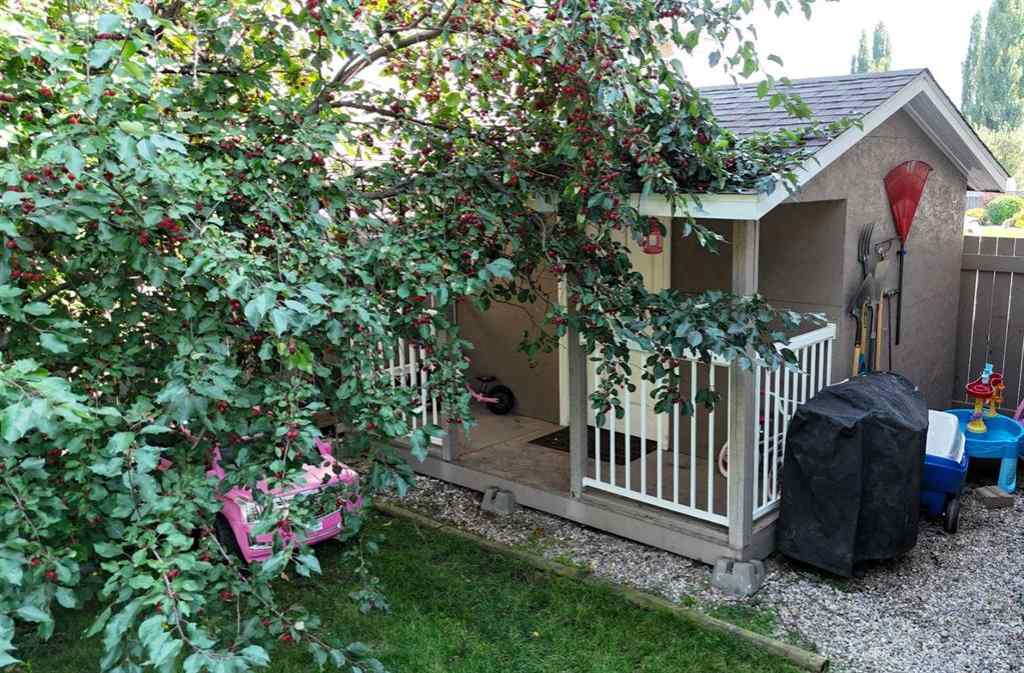 MLS® A2262703 - 6138 11 Avenue  in Edson Edson, Residential