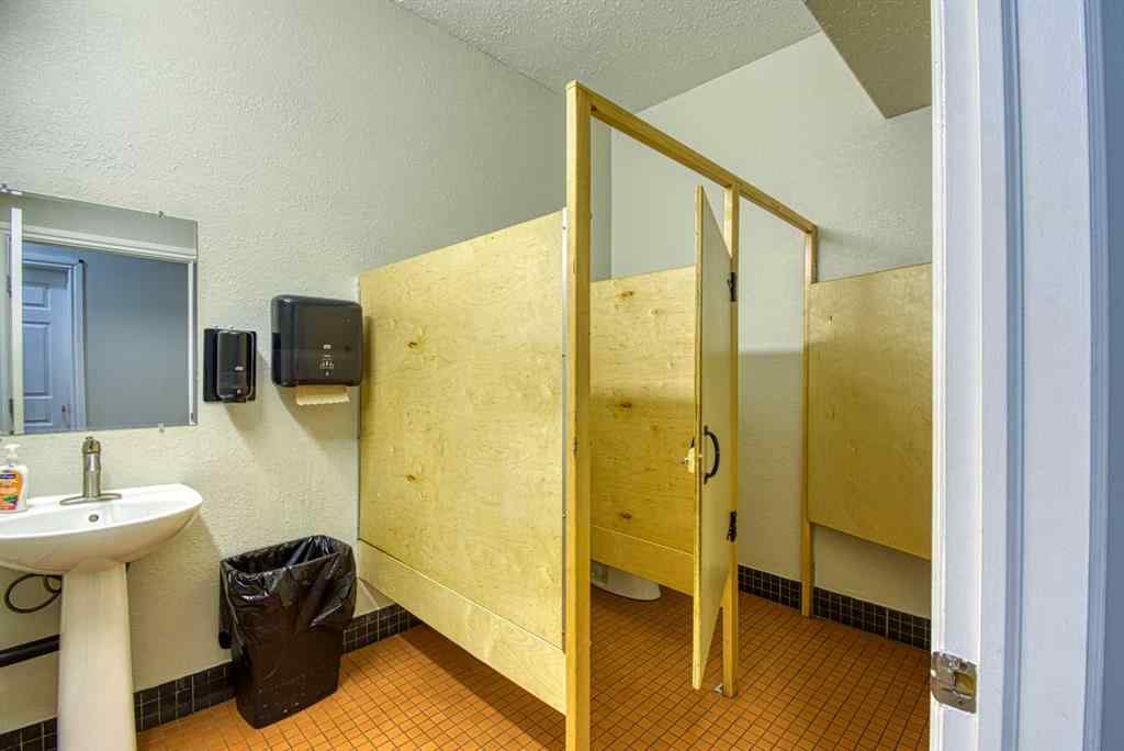 MLS® A2262704 - 9925 100 Street  in NONE Sexsmith, Commercial