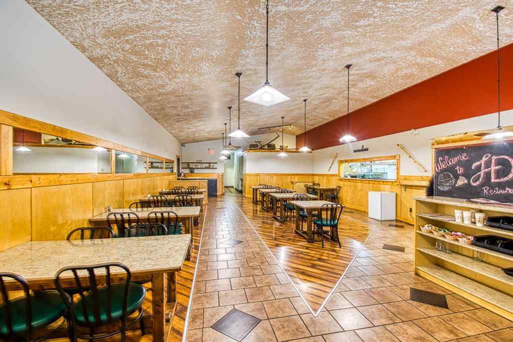 MLS® A2262704 - 9925 100 Street  in NONE Sexsmith, Commercial