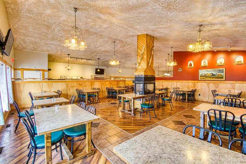 MLS® A2262704 - 9925 100 Street  in NONE Sexsmith, Commercial