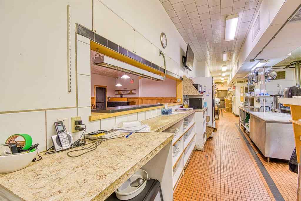 MLS® A2262704 - 9925 100 Street  in NONE Sexsmith, Commercial