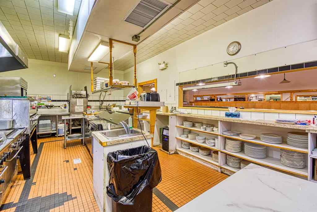 MLS® A2262704 - 9925 100 Street  in NONE Sexsmith, Commercial