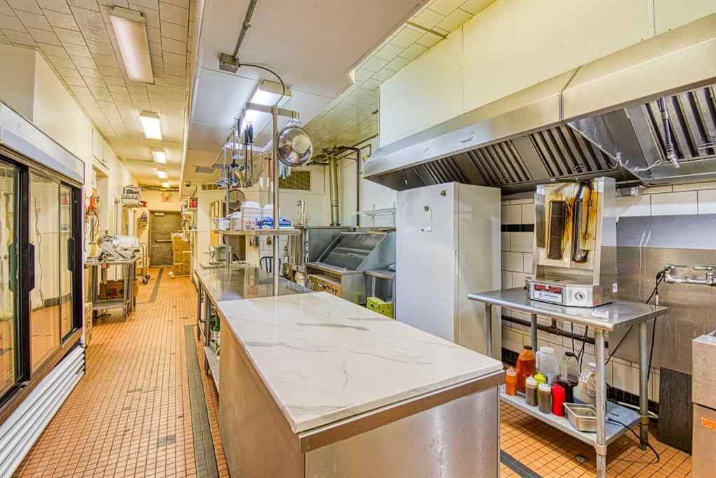 MLS® A2262704 - 9925 100 Street  in NONE Sexsmith, Commercial