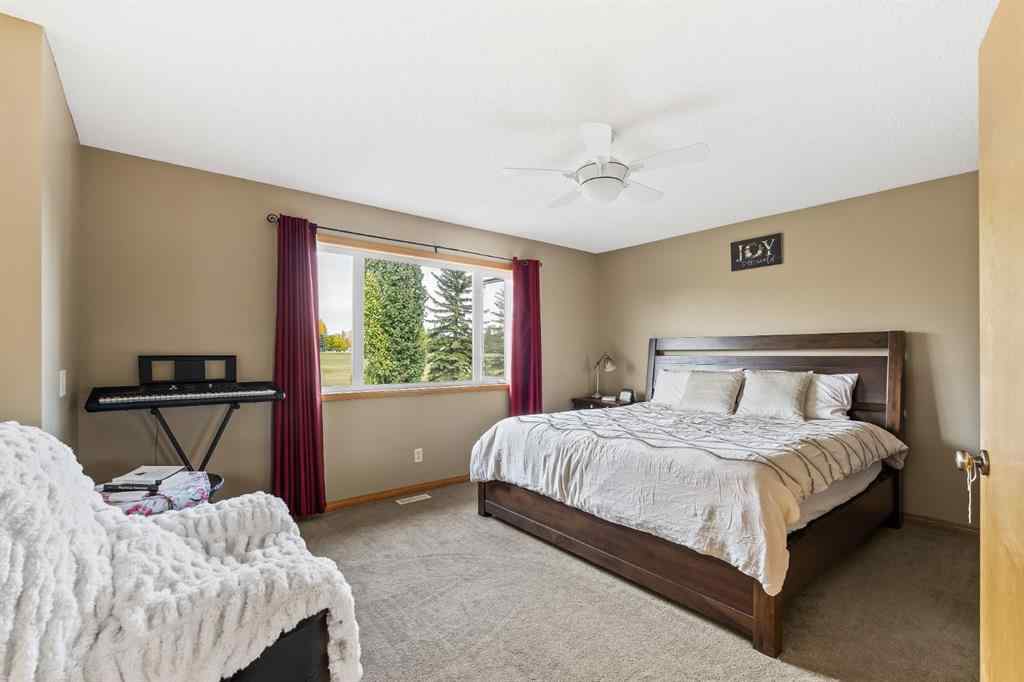 MLS® A2262709 - 120 Simcoe Close SW in Signal Hill Calgary, Residential