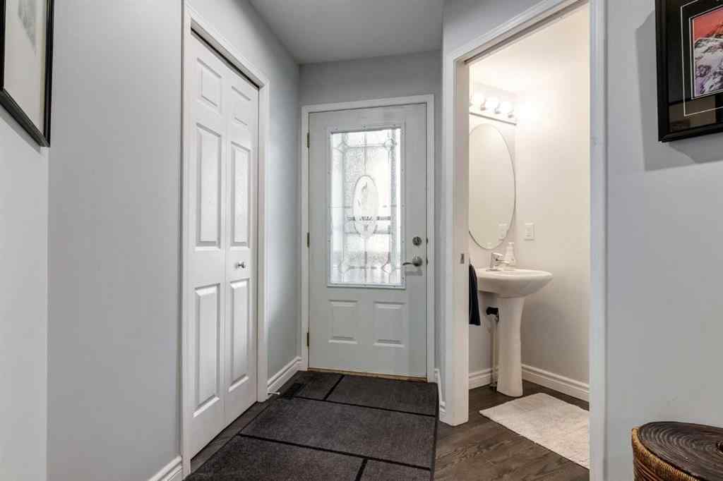 MLS® A2262710 - Unit #2 2013 24 Street SW in Richmond Calgary, Residential