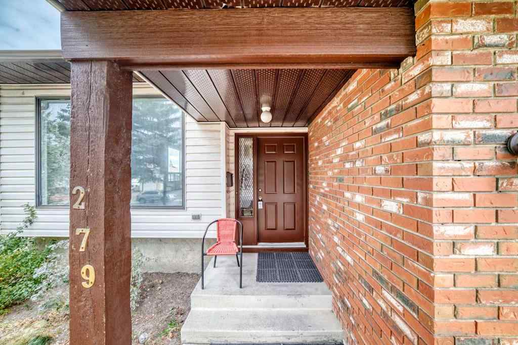 MLS® A2262711 - 279 Beddington Circle NE in Beddington Heights Calgary, Residential