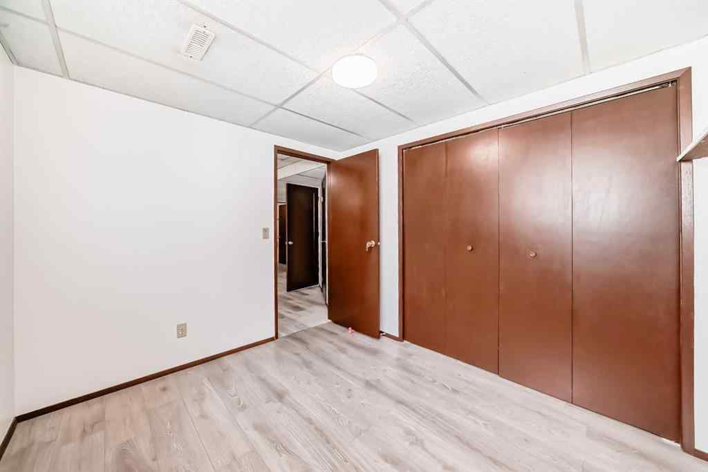 MLS® A2262711 - 279 Beddington Circle NE in Beddington Heights Calgary, Residential