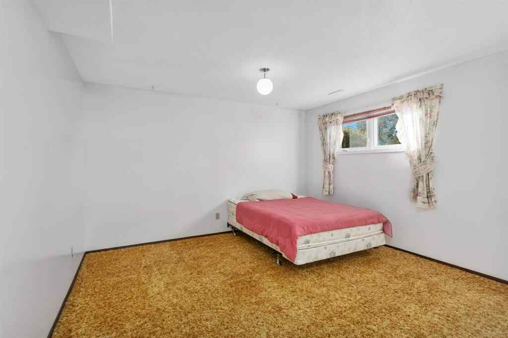 MLS® A2262714 - 5628 55 Avenue  in NONE Rocky Mountain House, Residential