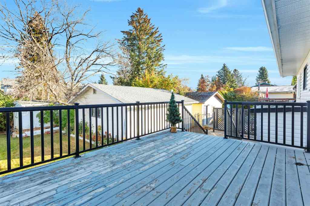 MLS® A2262714 - 5628 55 Avenue  in NONE Rocky Mountain House, Residential