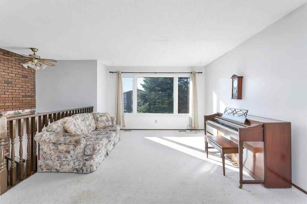 MLS® A2262714 - 5628 55 Avenue  in NONE Rocky Mountain House, Residential