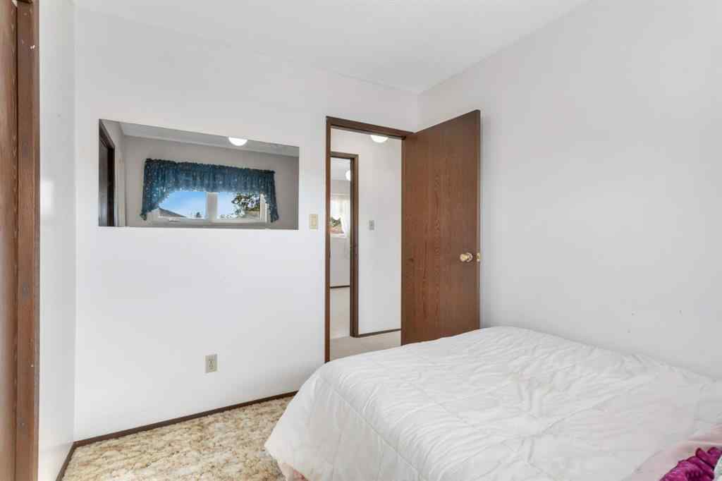 MLS® A2262714 - 5628 55 Avenue  in NONE Rocky Mountain House, Residential