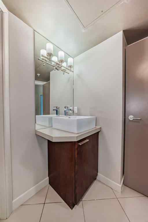 MLS® A2262724 - Unit #401 220 12 Avenue SE in Beltline Calgary, Residential