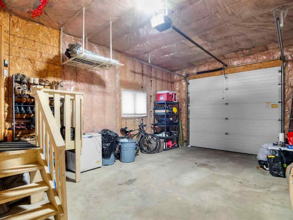 MLS® A2262728 - 67 Plumtree Crescent  in Panorama Estates Blackfalds, Residential