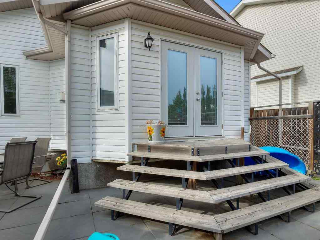 MLS® A2262728 - 67 Plumtree Crescent  in Panorama Estates Blackfalds, Residential