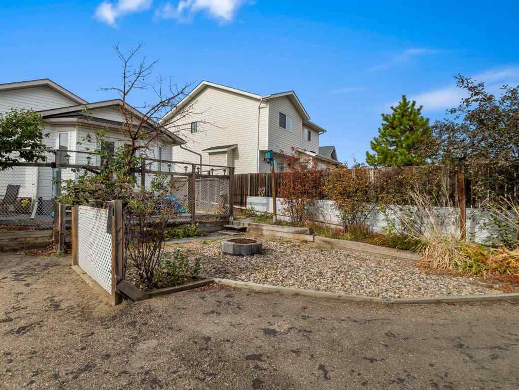 MLS® A2262728 - 67 Plumtree Crescent  in Panorama Estates Blackfalds, Residential