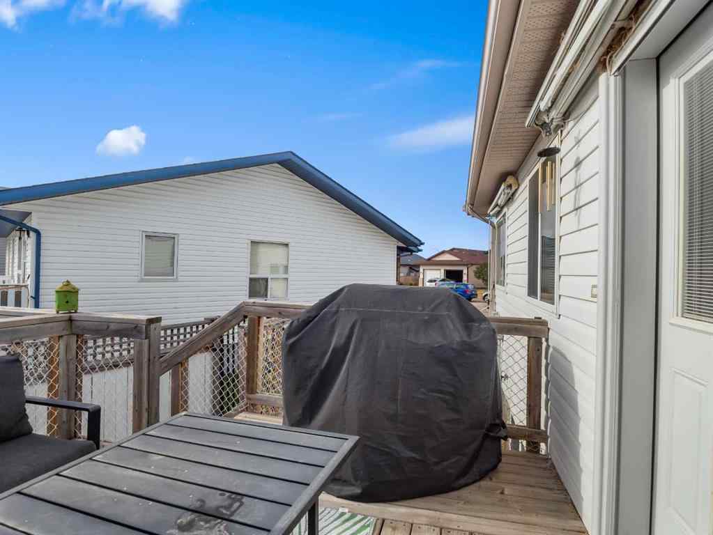 MLS® A2262728 - 67 Plumtree Crescent  in Panorama Estates Blackfalds, Residential